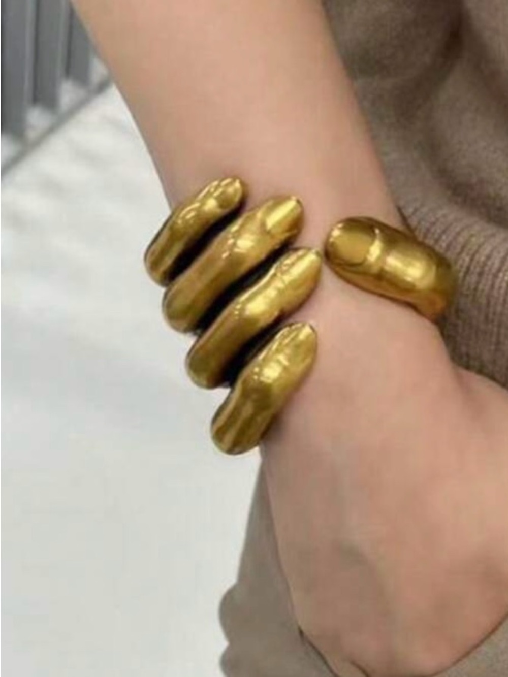 STATEMENT PIECE! Gold-Tone Sculptural Cuff Bracelet - Women Accessories